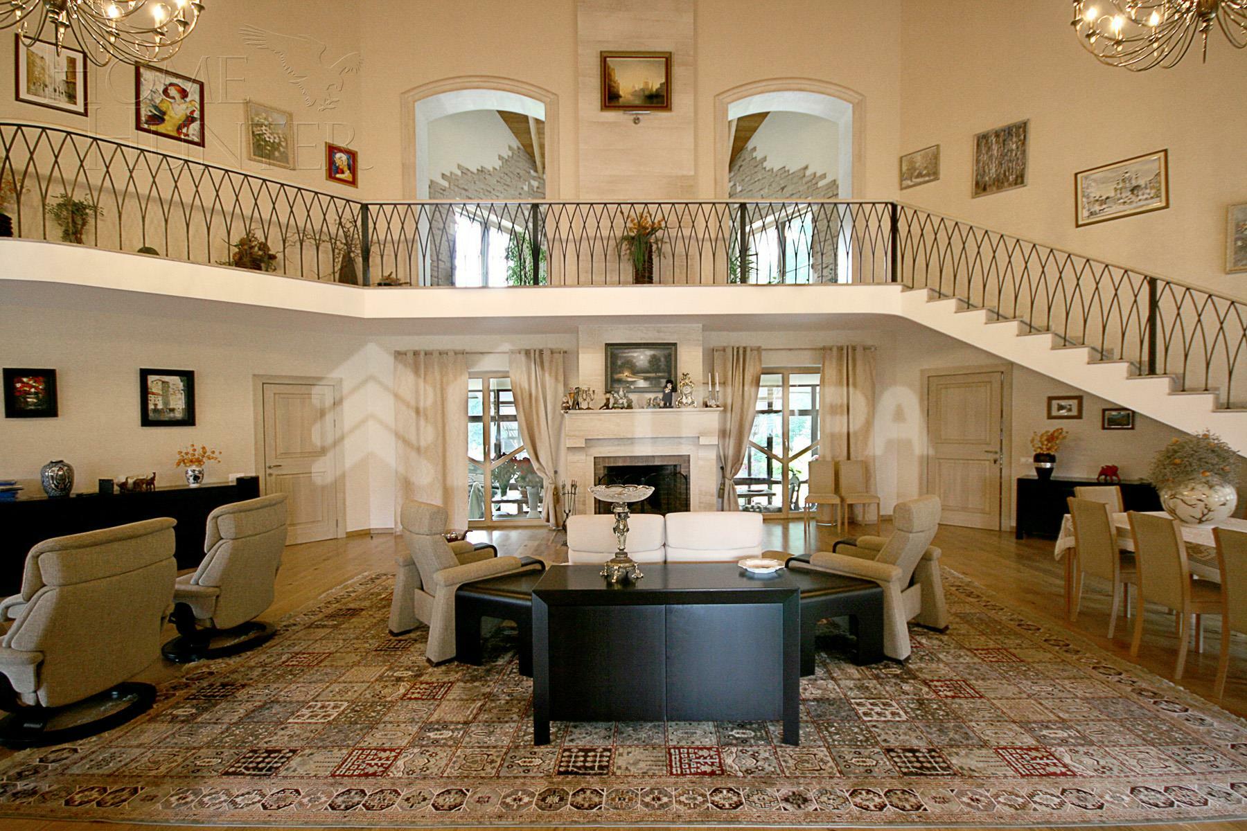 2-этажный коттедж 2 000 м² с отделкой