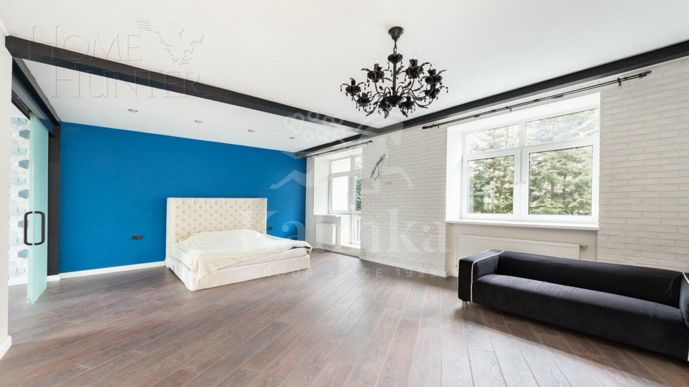 4-УРОВНЕВЫЙ ТАУНХАУС С ОТДЕЛКОЙ 370 М² НА 1 ЭТАЖЕ