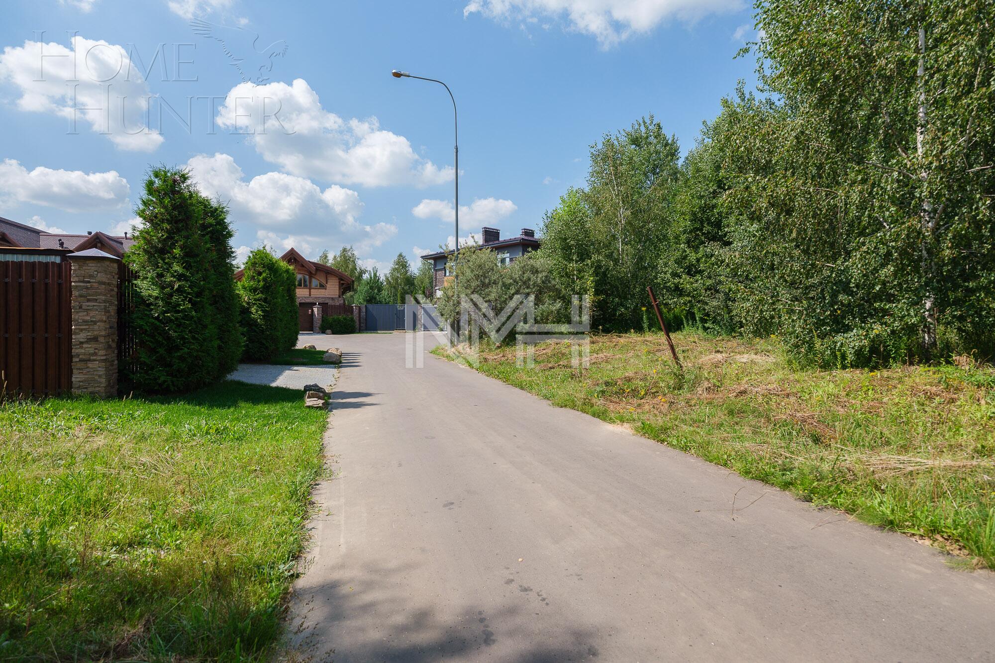 Участок 12 сот. в охраняемом поселке