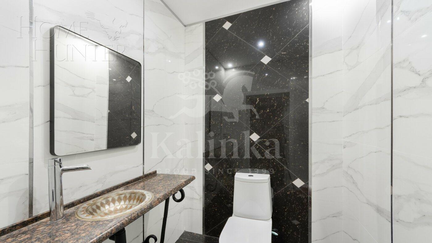 4-УРОВНЕВЫЙ ТАУНХАУС С ОТДЕЛКОЙ 370 М² НА 1 ЭТАЖЕ