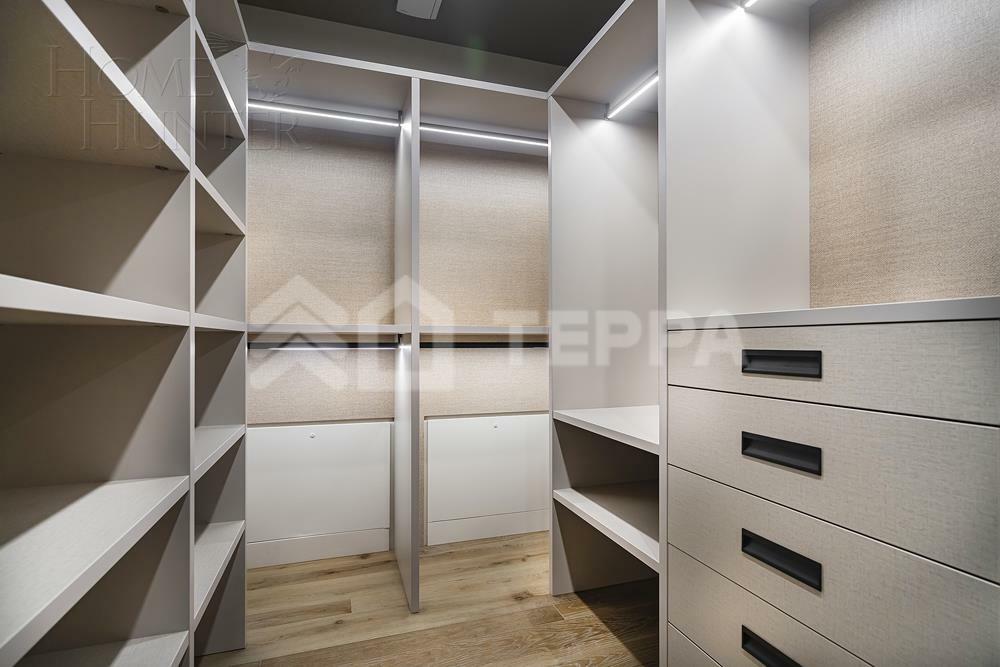 2-этажный коттедж 450 м² без отделки