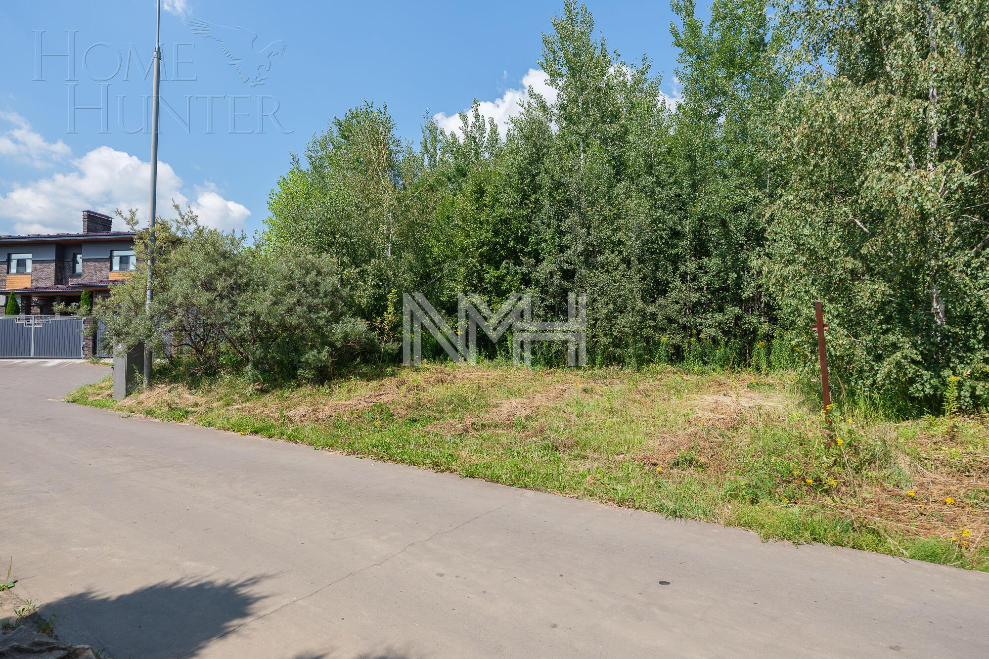 Участок 12 сот. в охраняемом поселке