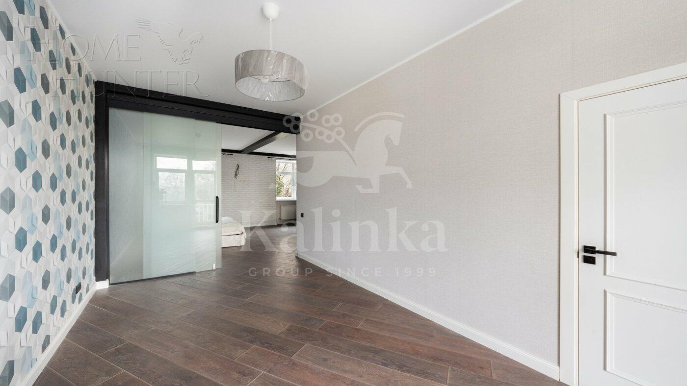 4-УРОВНЕВЫЙ ТАУНХАУС С ОТДЕЛКОЙ 370 М² НА 1 ЭТАЖЕ