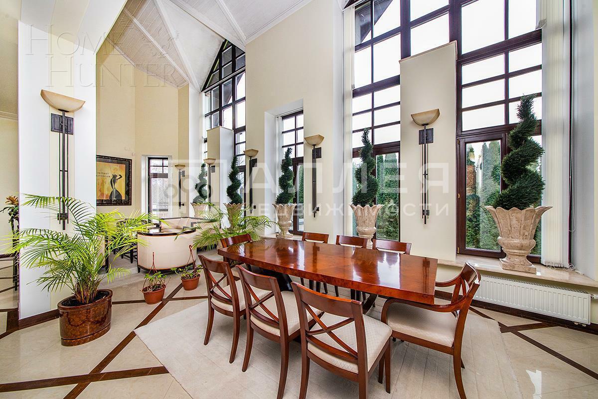 2-этажный коттедж 864 м² с отделкой