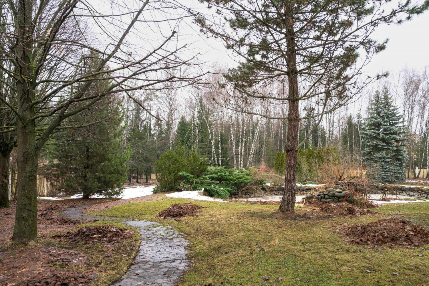 Участок 101.52 сот. в охраняемом поселке