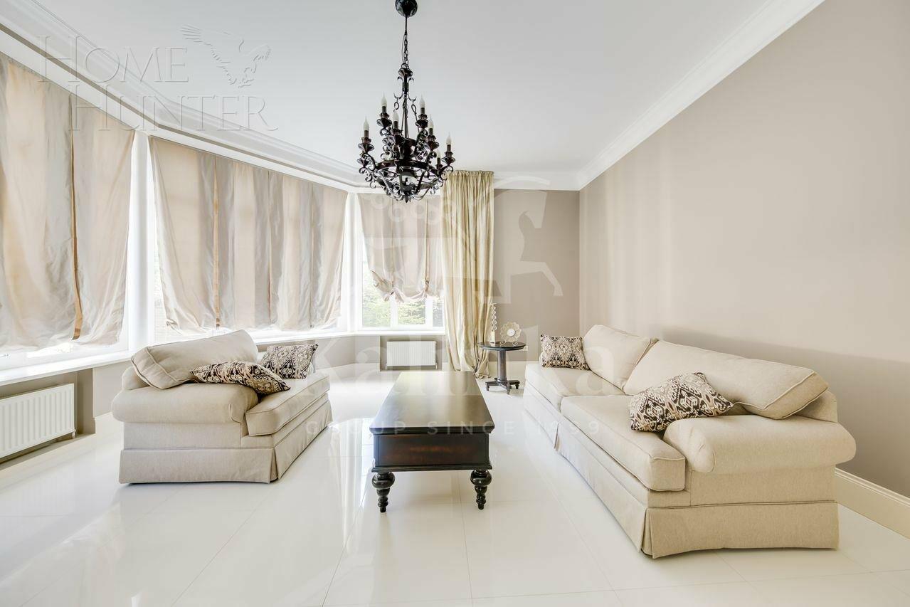 2-этажный коттедж 732 м² с отделкой