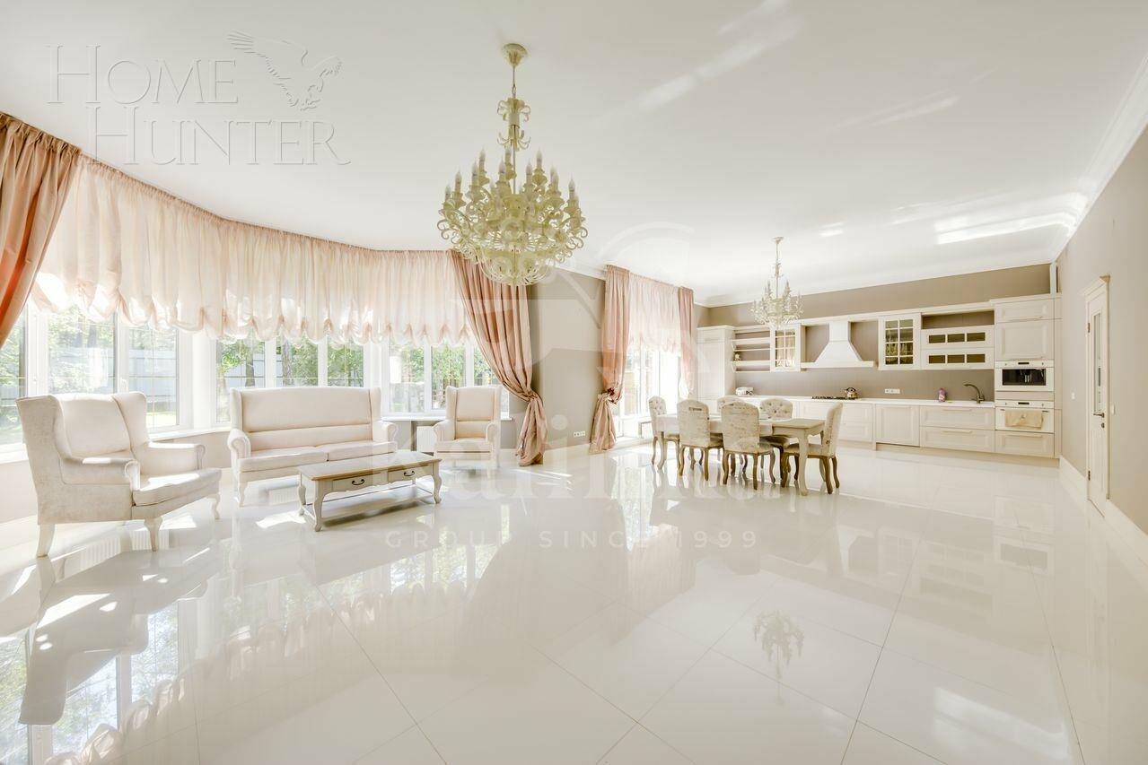 2-этажный коттедж 732 м² с отделкой