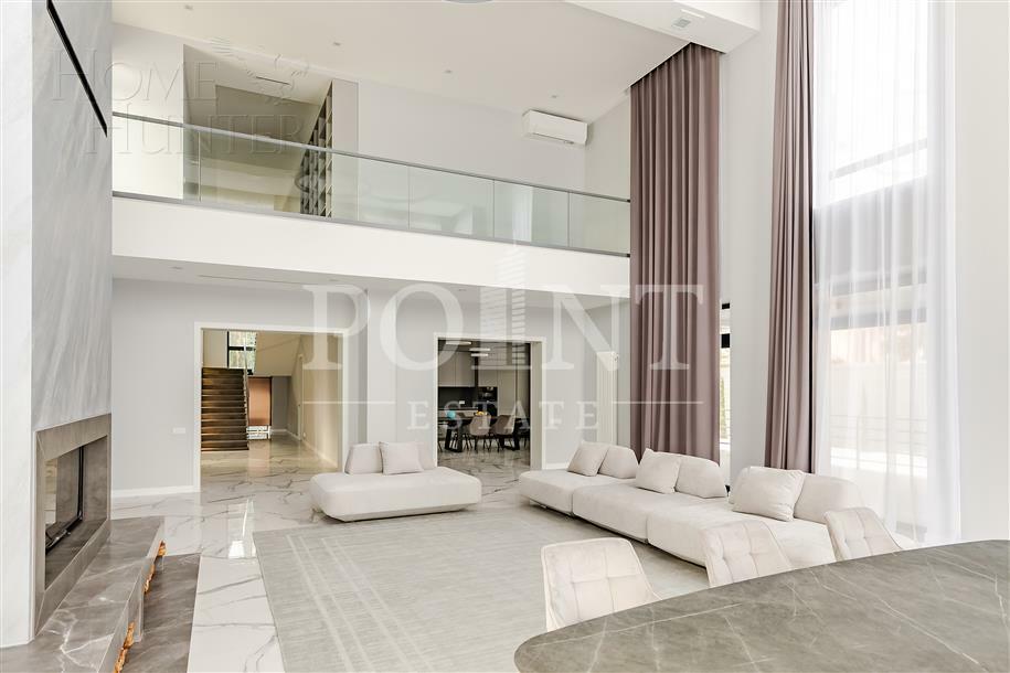 2-этажный коттедж 540 м² с отделкой