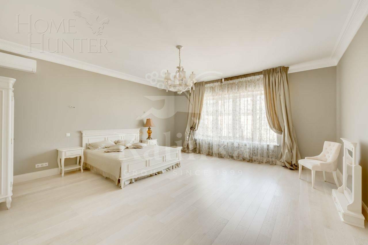 2-этажный коттедж 732 м² с отделкой