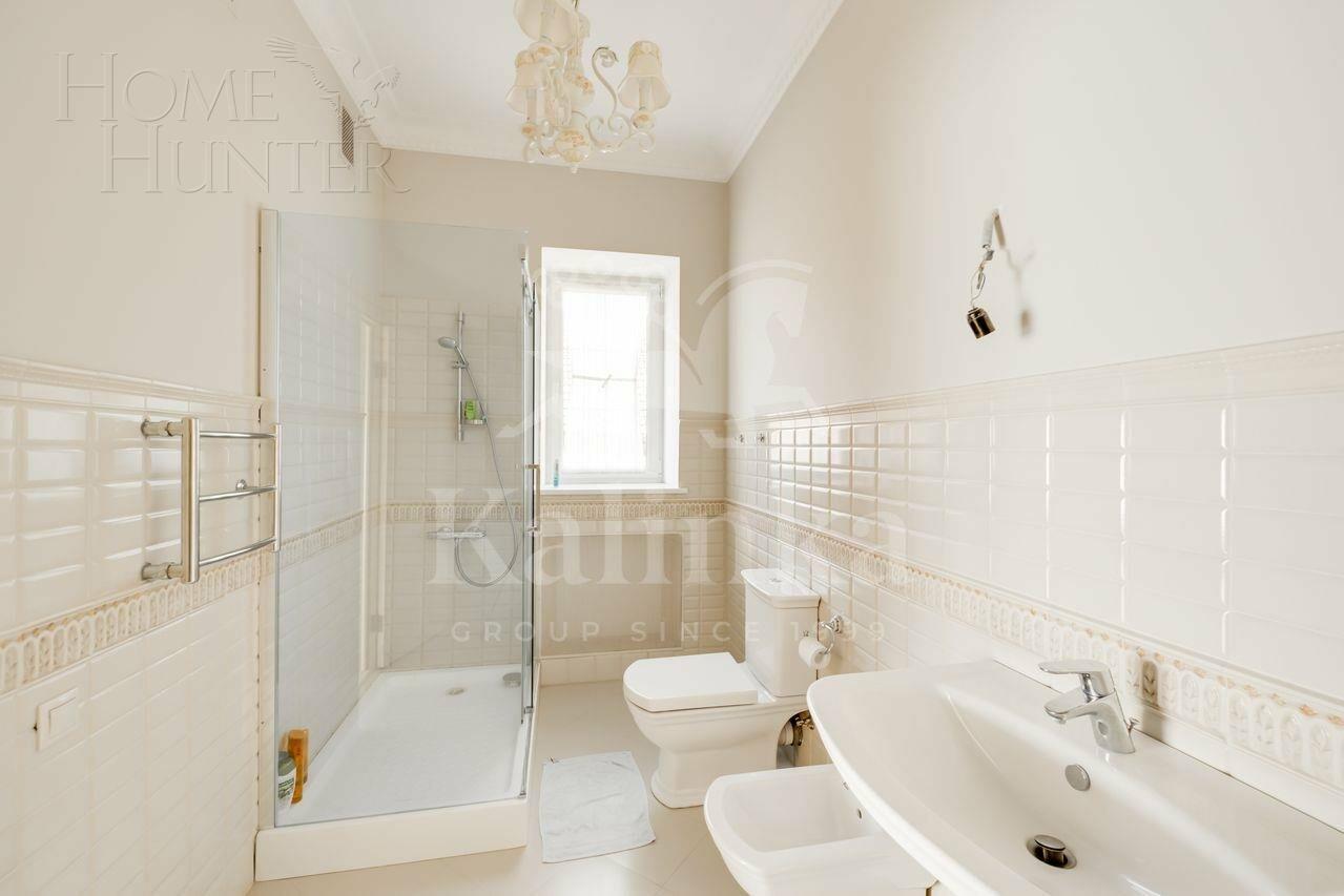 2-этажный коттедж 732 м² с отделкой