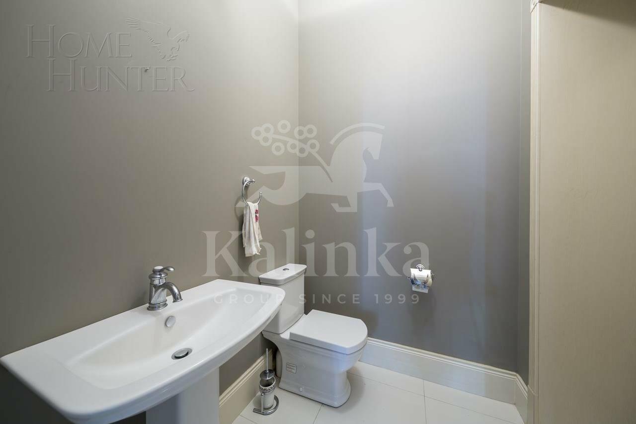 2-этажный коттедж 732 м² с отделкой