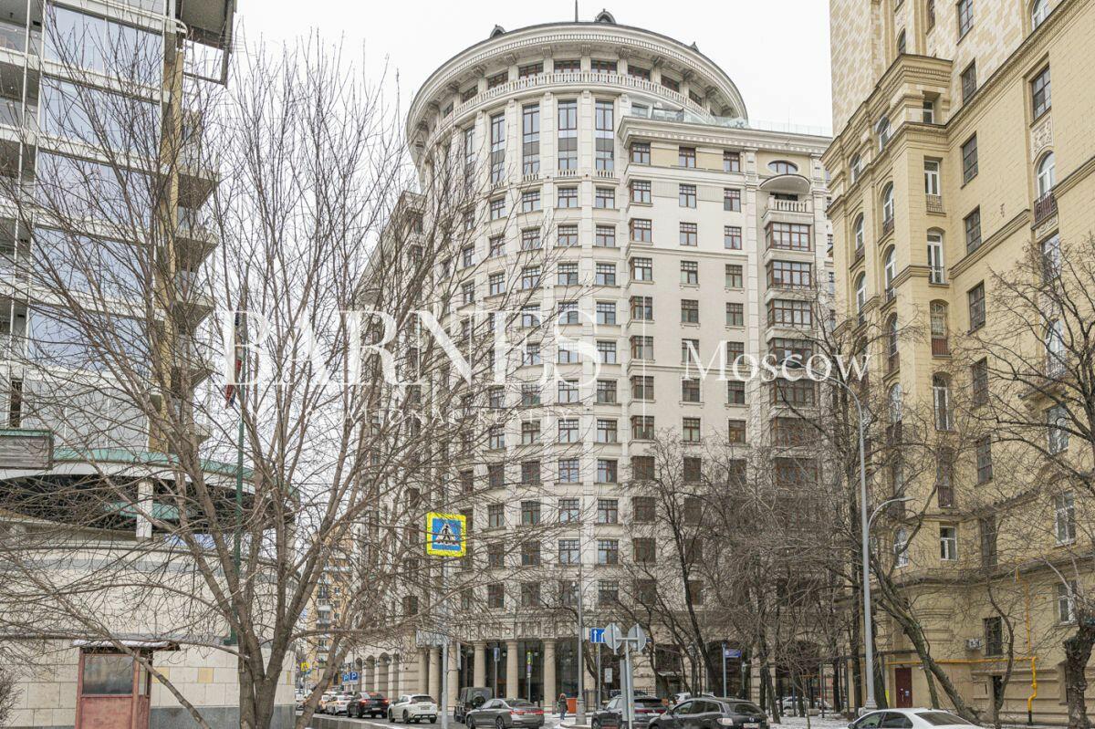 3-КОМН. КВАРТИРА С ОТДЕЛКОЙ 102 М² НА 3 ЭТАЖЕ