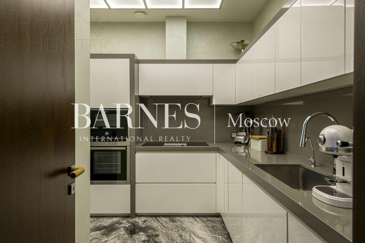 3-КОМН. КВАРТИРА С ОТДЕЛКОЙ 102 М² НА 3 ЭТАЖЕ