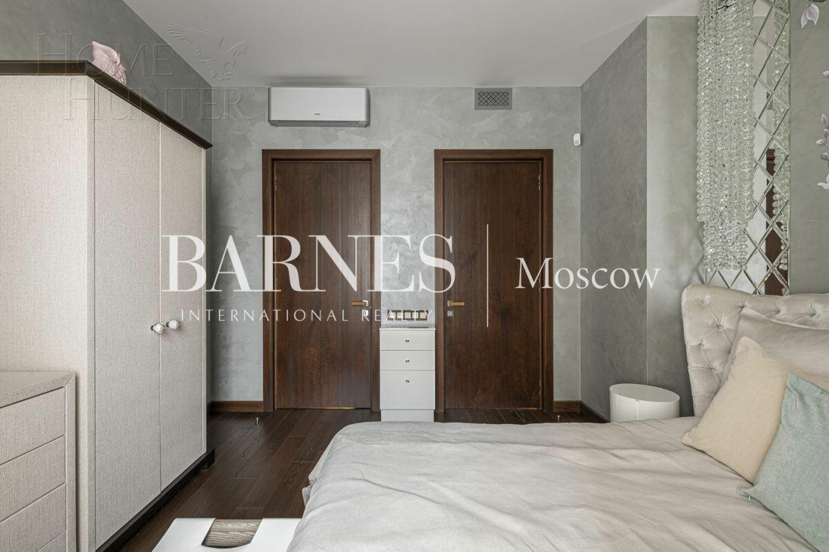 3-КОМН. КВАРТИРА С ОТДЕЛКОЙ 102 М² НА 3 ЭТАЖЕ