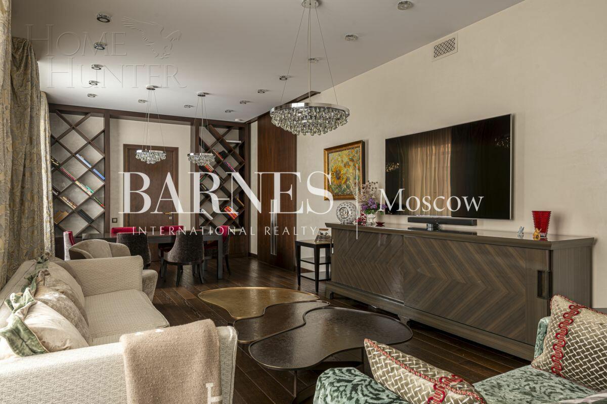 3-КОМН. КВАРТИРА С ОТДЕЛКОЙ 102 М² НА 3 ЭТАЖЕ