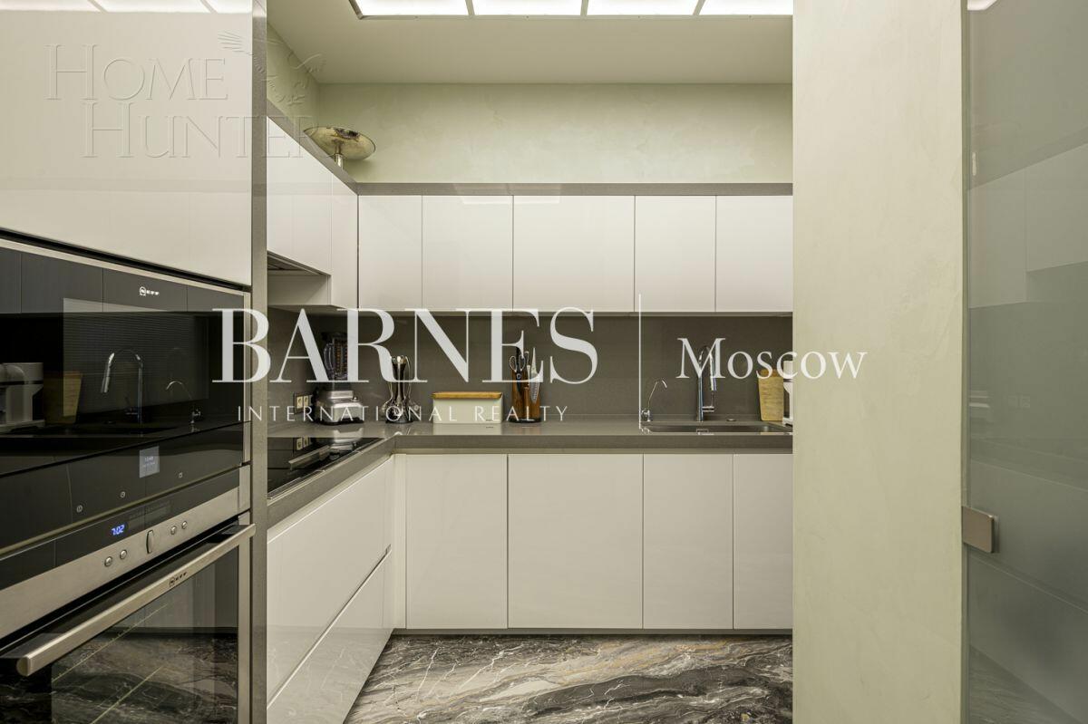 3-КОМН. КВАРТИРА С ОТДЕЛКОЙ 102 М² НА 3 ЭТАЖЕ