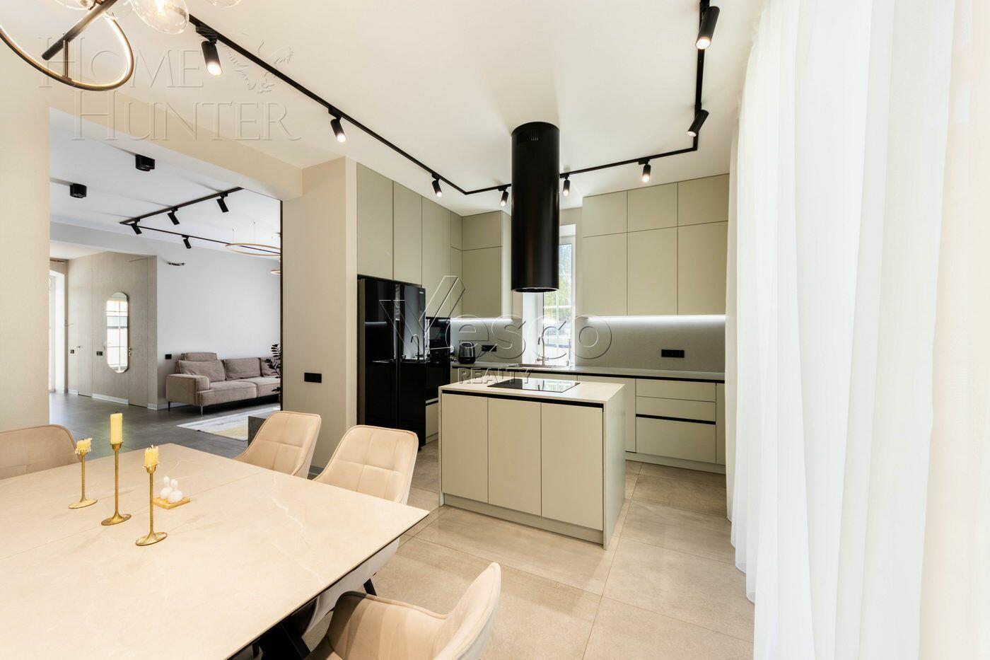 2-этажный коттедж 225 м² с отделкой