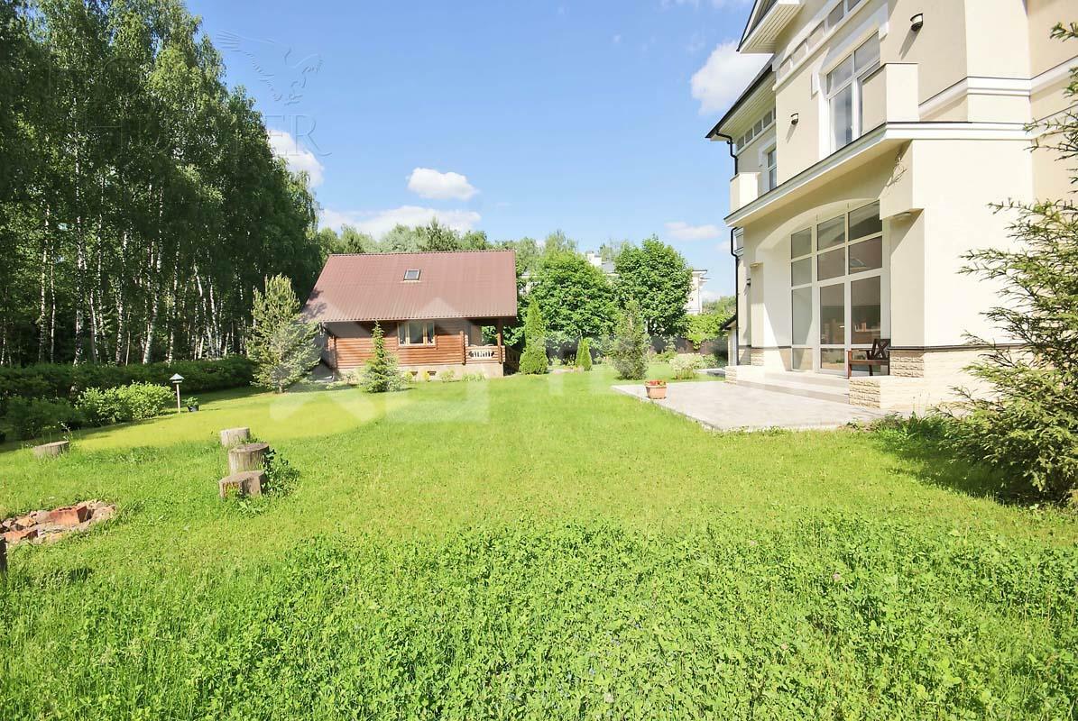 2-этажный коттедж 780 м² с отделкой