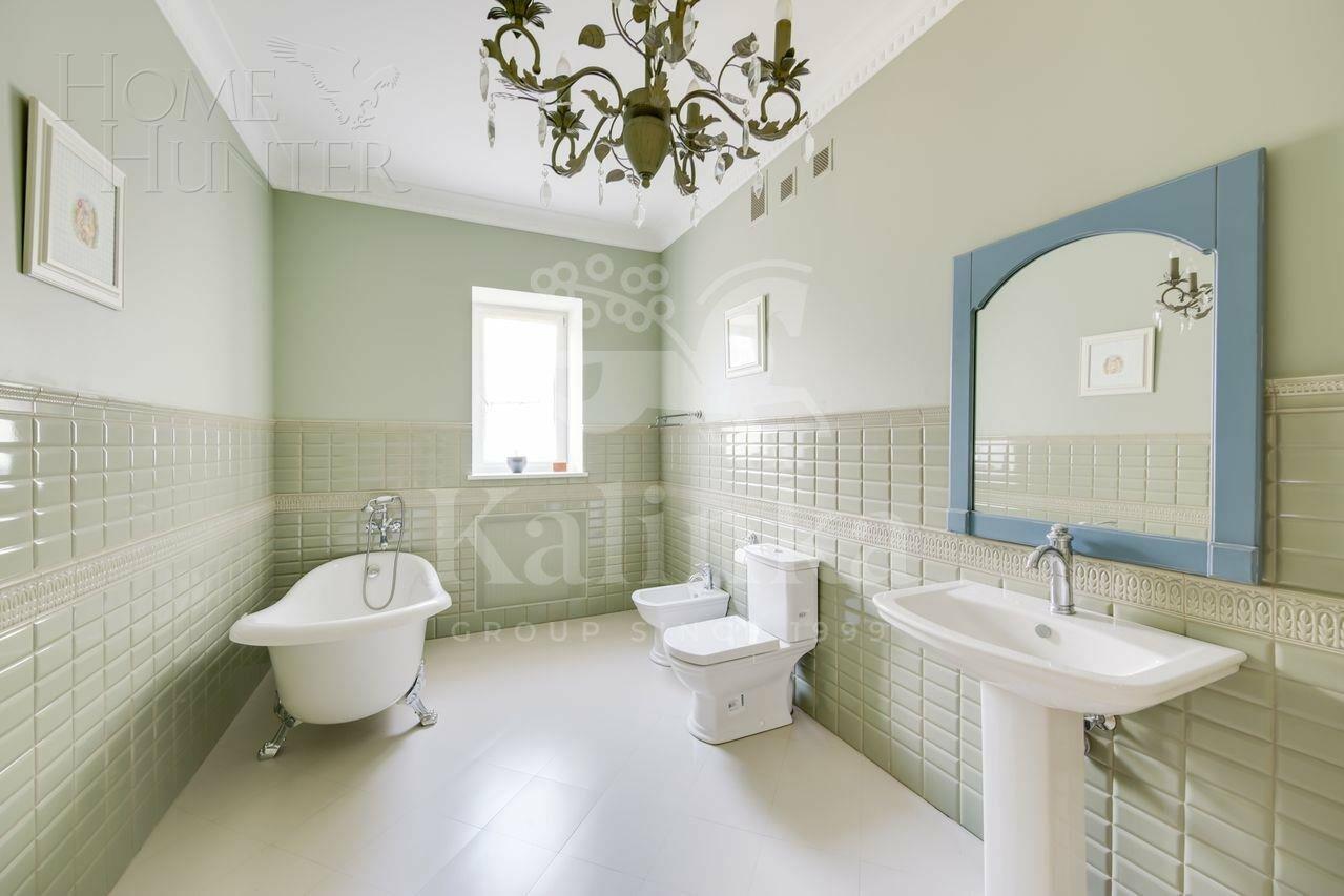 2-этажный коттедж 732 м² с отделкой