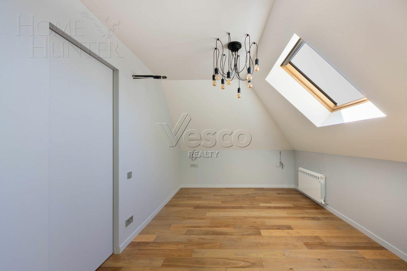 2-этажный коттедж 225 м² с отделкой