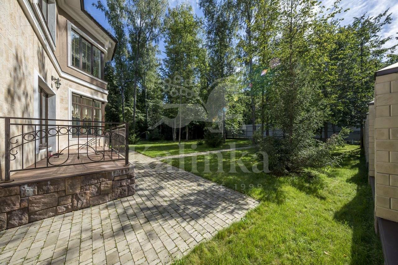 2-этажный коттедж 732 м² с отделкой