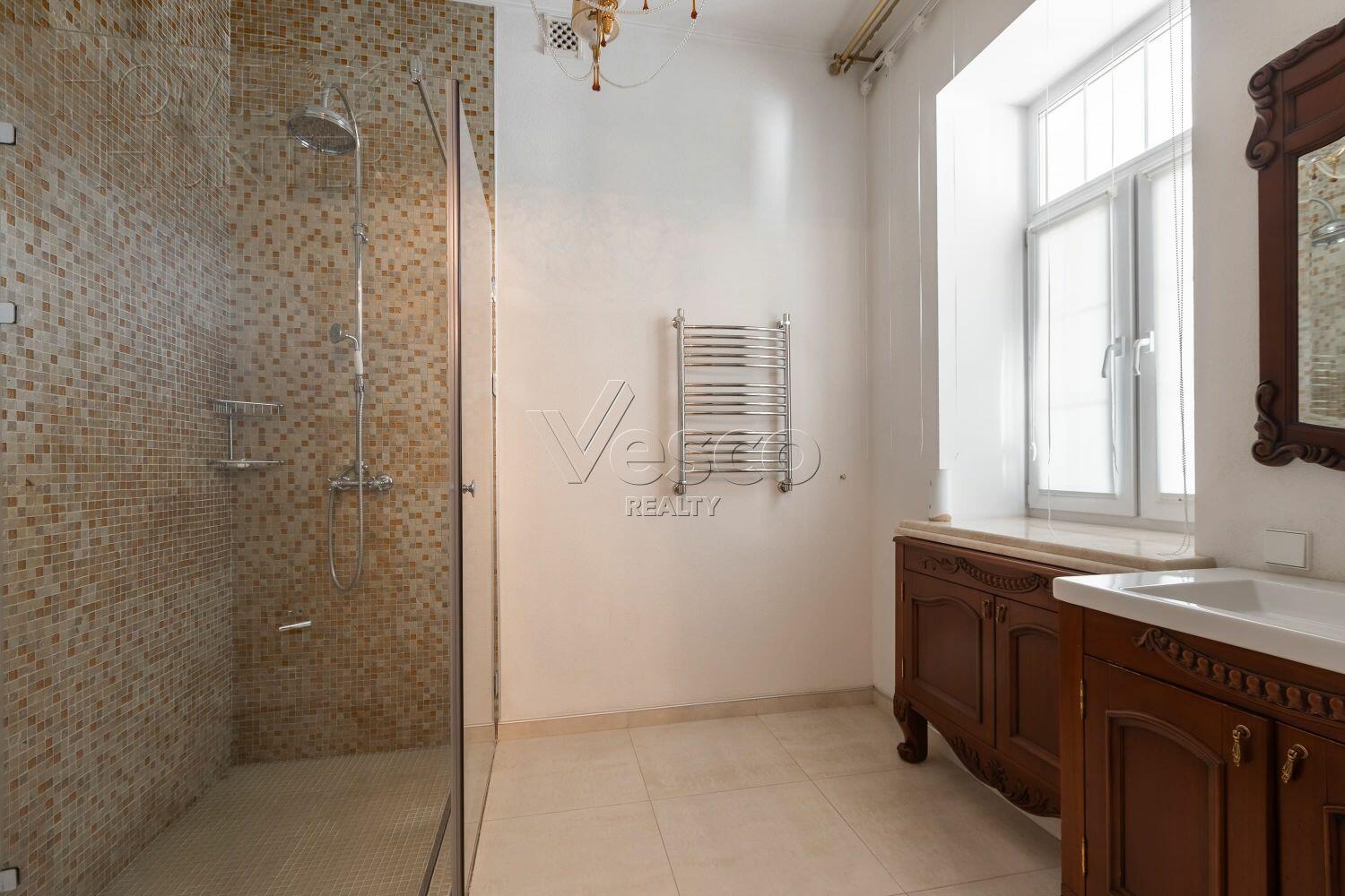 2-этажный коттедж 817 м² с отделкой