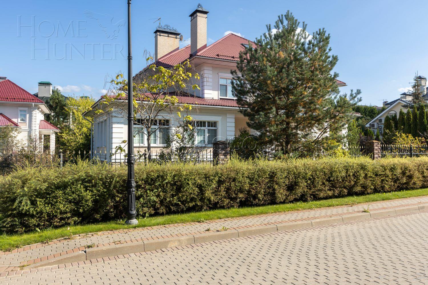 2-этажный коттедж 817 м² с отделкой