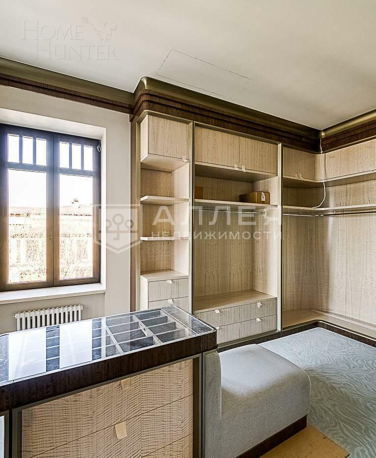 2-этажный коттедж 1 244 м² с отделкой