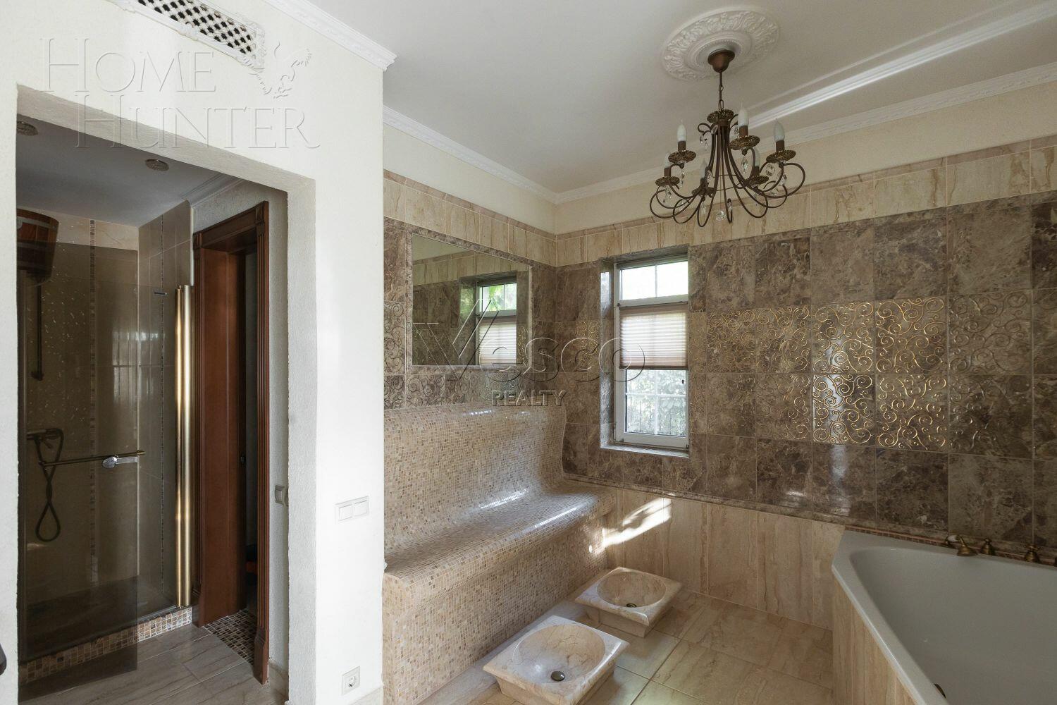 2-этажный коттедж 817 м² с отделкой