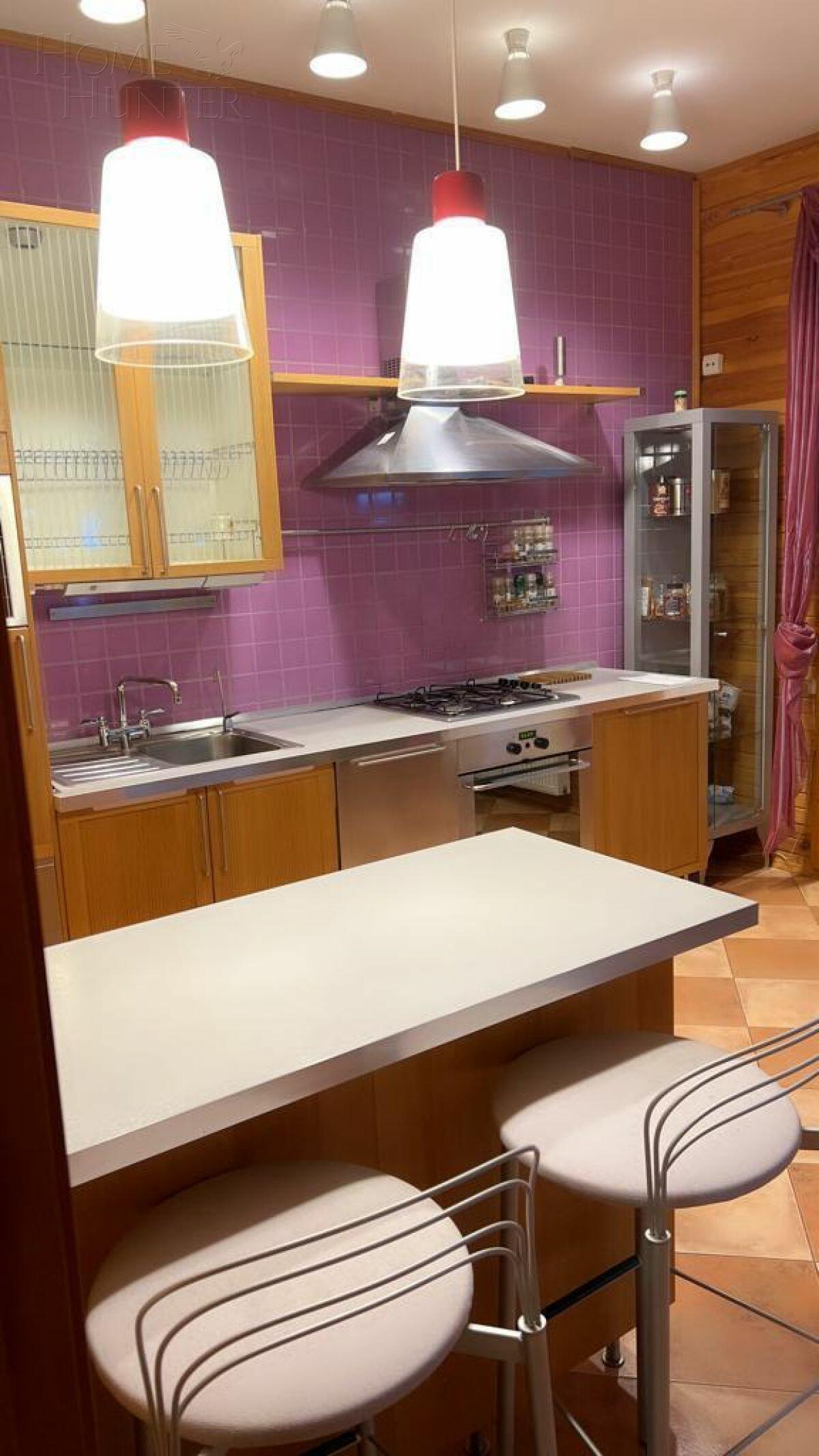 3-этажный коттедж 202 м² с отделкой