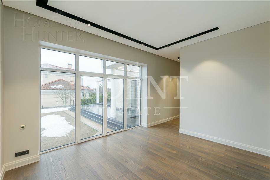 1-этажный коттедж 350 м² с отделкой