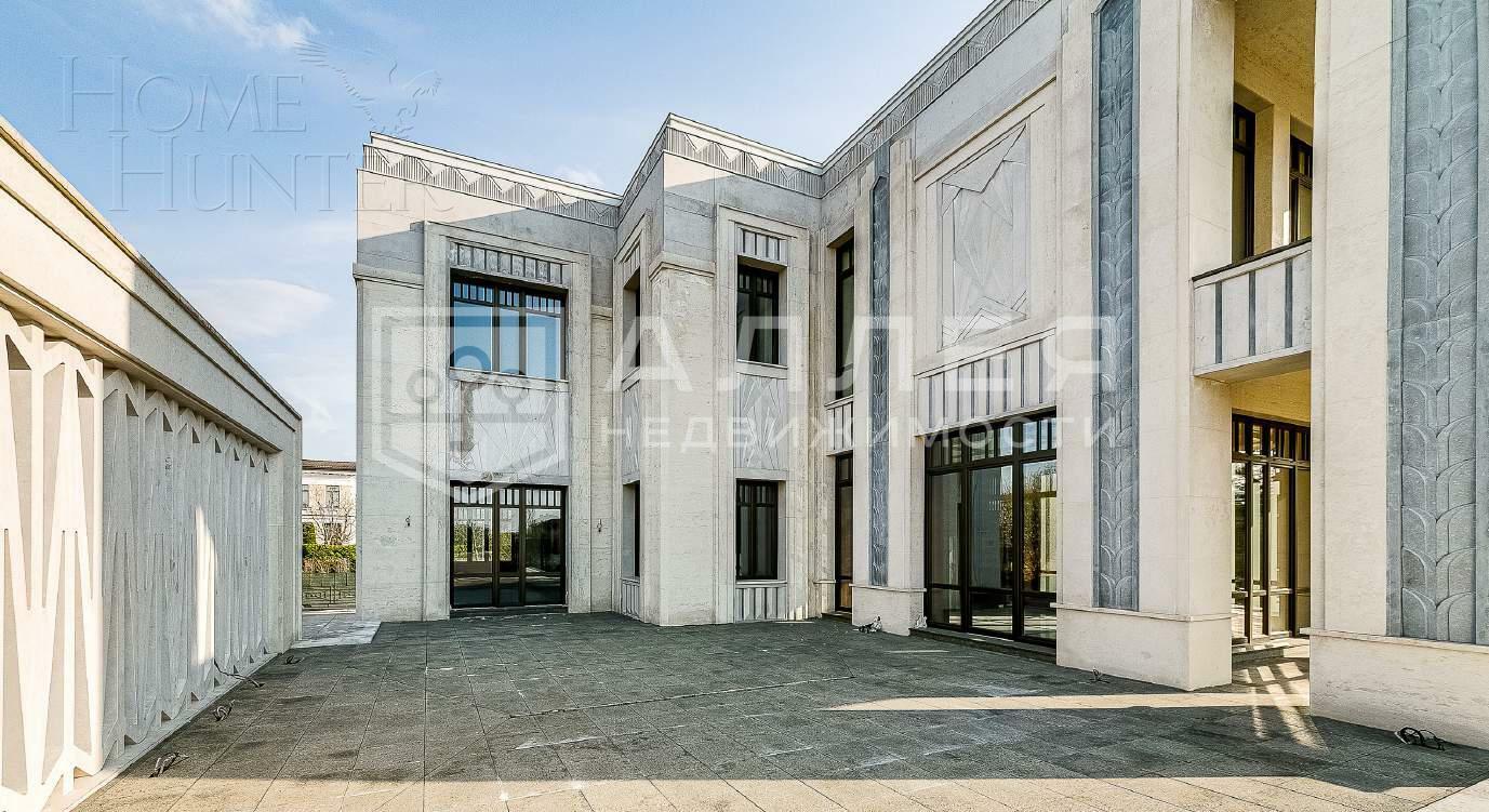 2-этажный коттедж 1 244 м² с отделкой