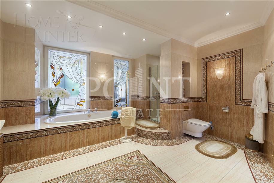 2-этажный коттедж 1 450 м² с отделкой