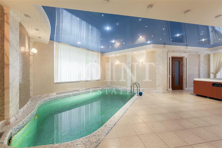 2-этажный коттедж 1 450 м² с отделкой