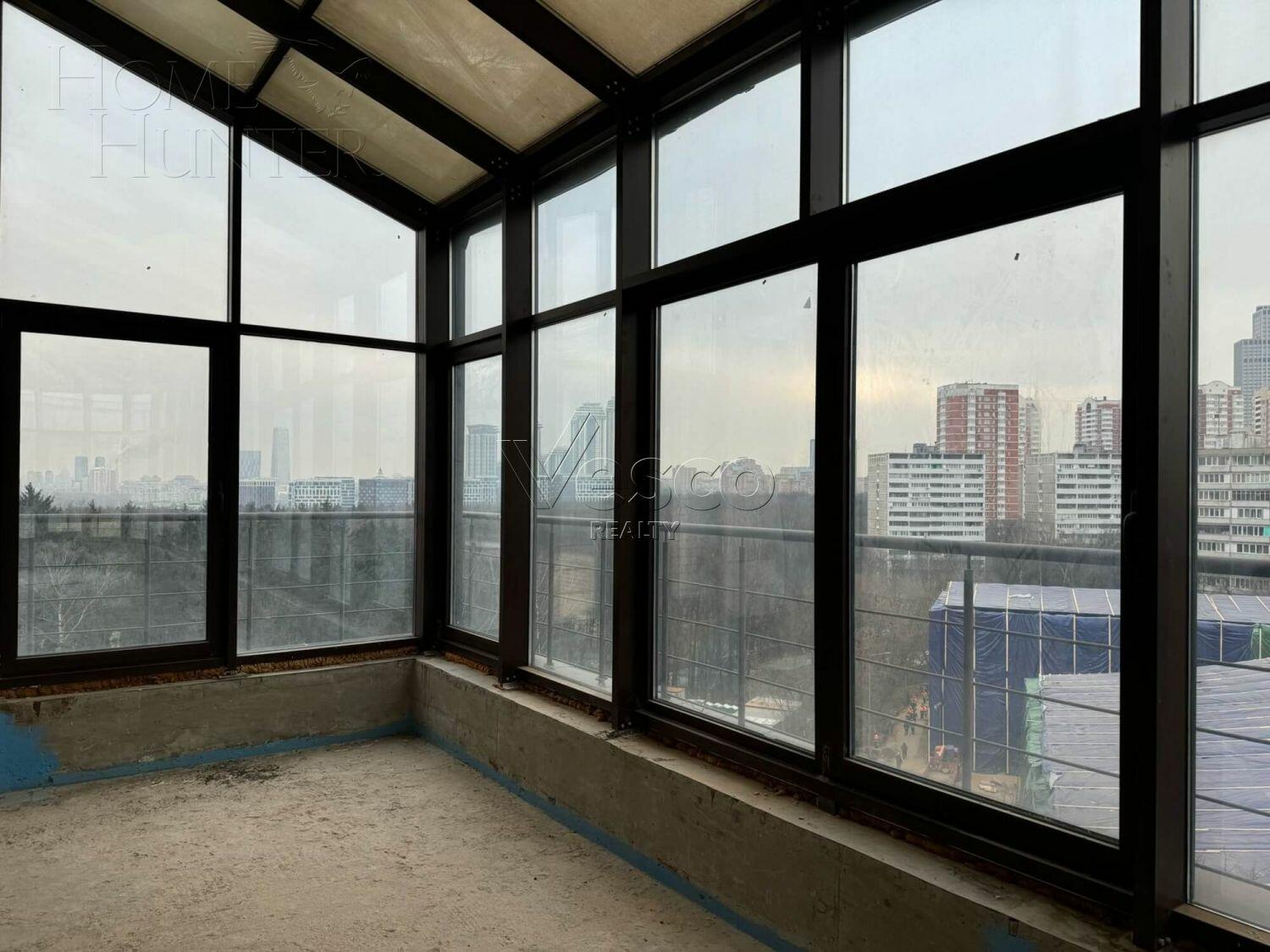 10-КОМН. ПЕНТХАУС БЕЗ ОТДЕЛКИ 690 М² НА 7 ЭТАЖЕ