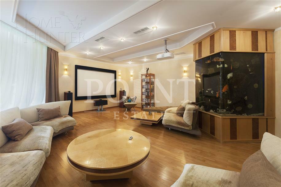 2-этажный коттедж 1 450 м² с отделкой