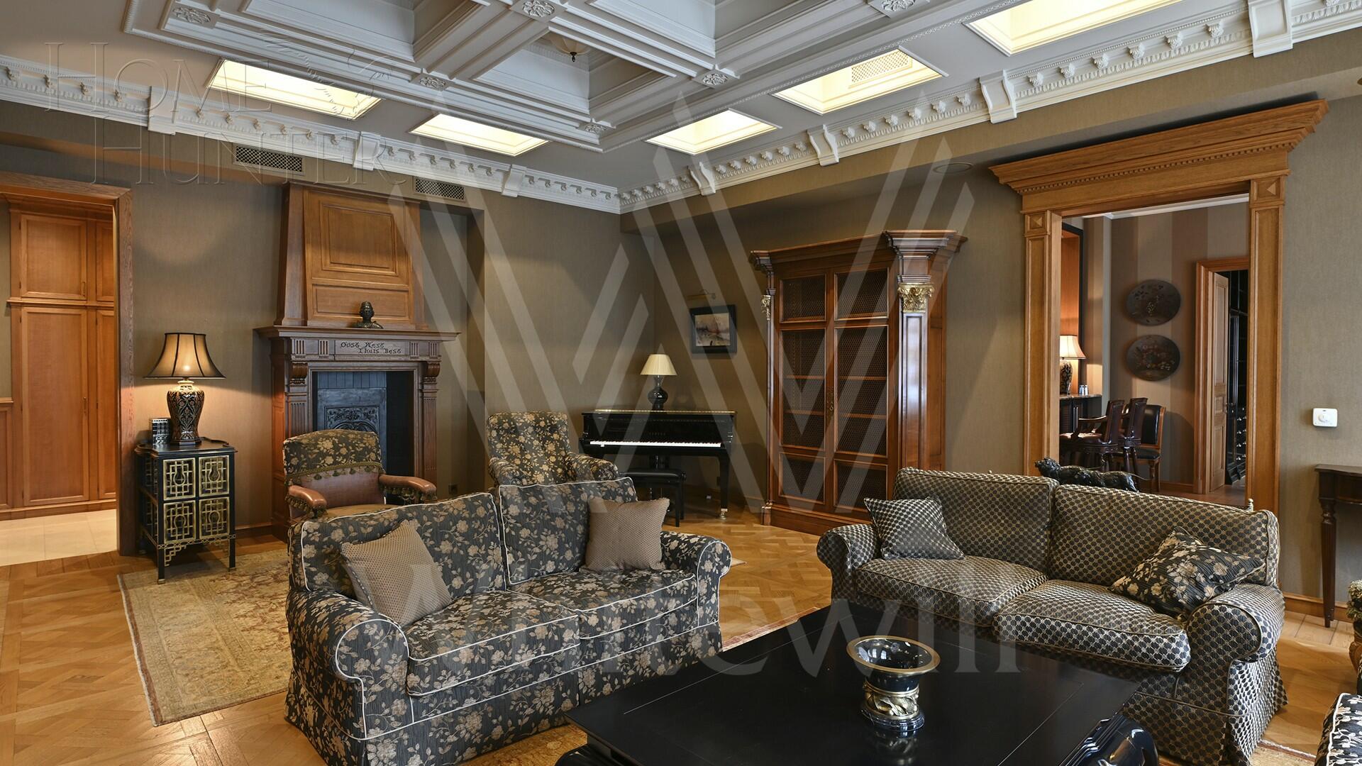 3-КОМН. КВАРТИРА С ОТДЕЛКОЙ 161.6 М² НА 2 ЭТАЖЕ