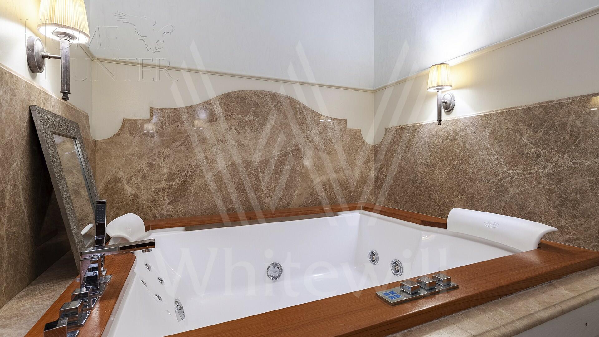 4-КОМН. КВАРТИРА С ОТДЕЛКОЙ 187.4 М² НА 18 ЭТАЖЕ