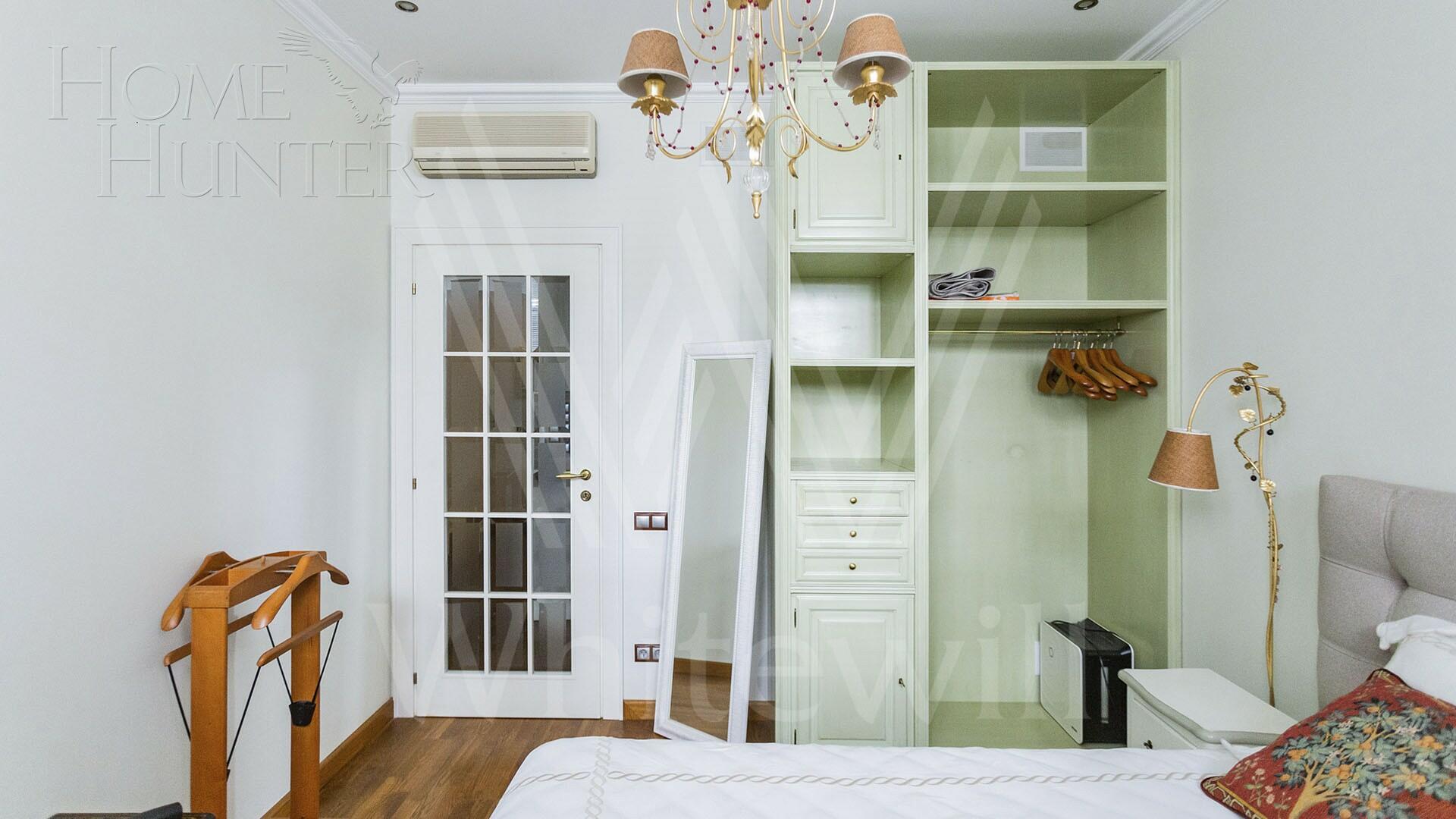 4-УРОВНЕВАЯ КВАРТИРА С ОТДЕЛКОЙ 253.1 М² НА 1 ЭТАЖЕ