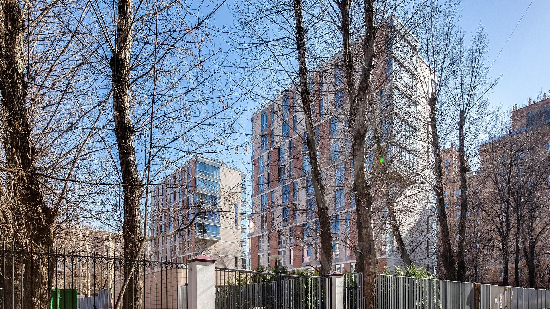 5-КОМН. КВАРТИРА БЕЗ ОТДЕЛКИ 250 М² НА 2 ЭТАЖЕ