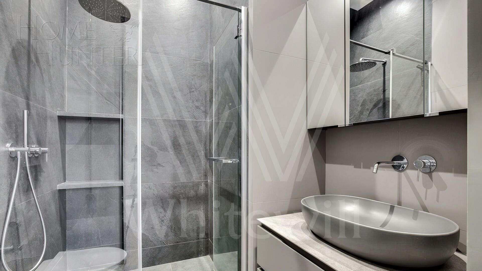 4-КОМН. КВАРТИРА С ОТДЕЛКОЙ 93 М² НА 3 ЭТАЖЕ