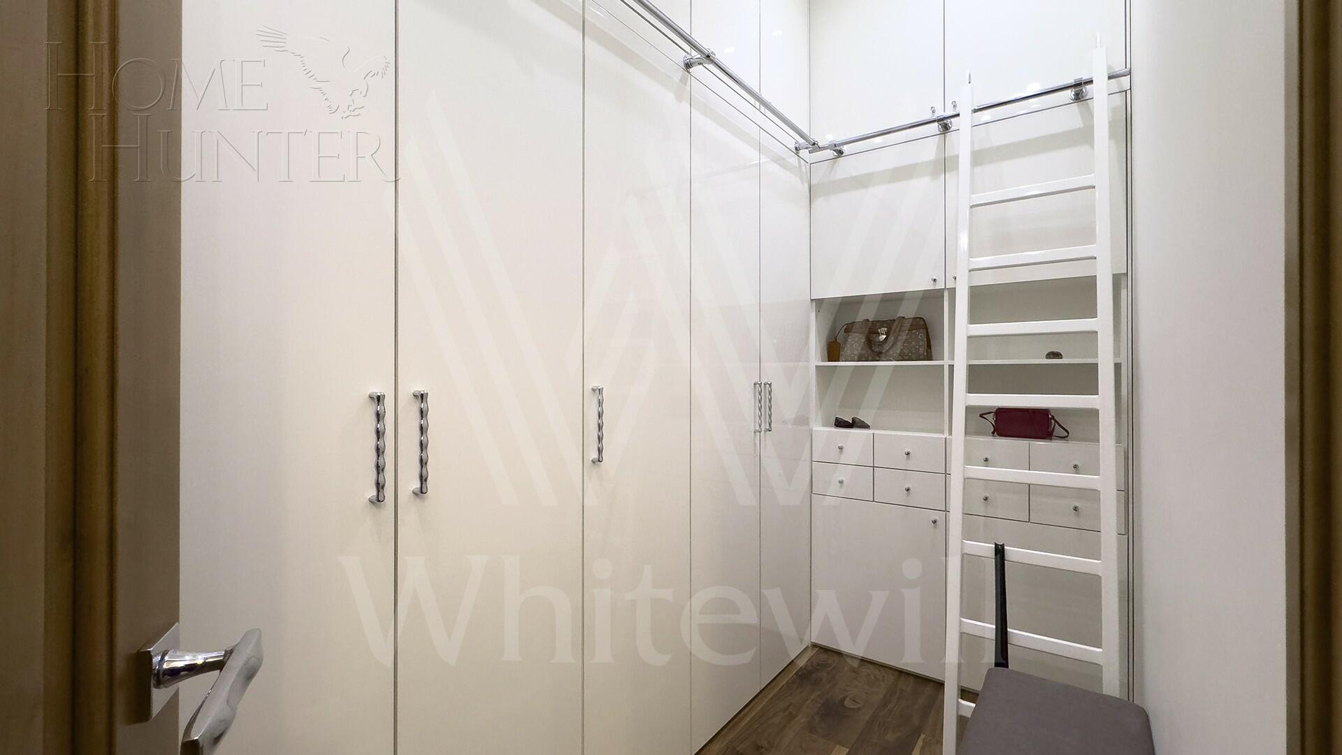 6-КОМН. КВАРТИРА С ОТДЕЛКОЙ 210 М² НА 2 ЭТАЖЕ