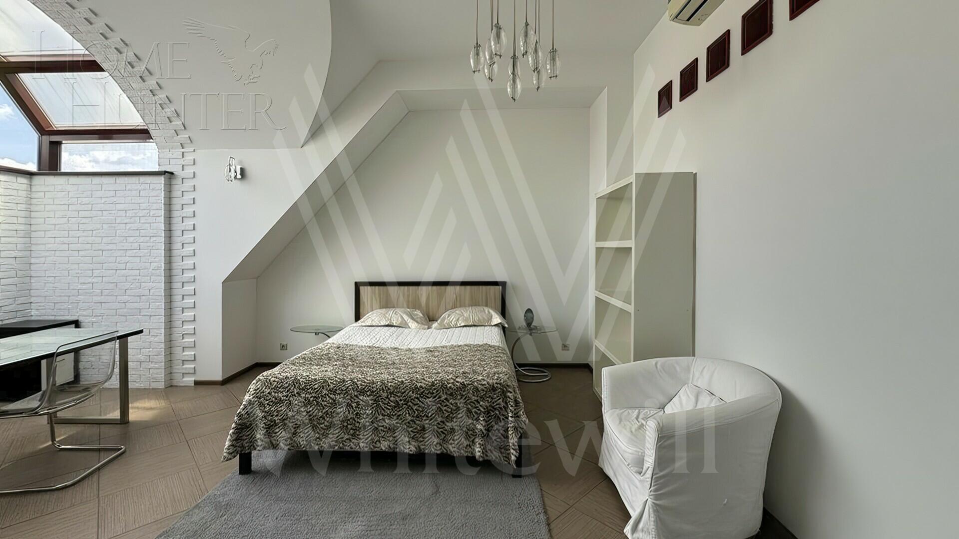 5-КОМН. КВАРТИРА С ОТДЕЛКОЙ 223 М² НА 5 ЭТАЖЕ