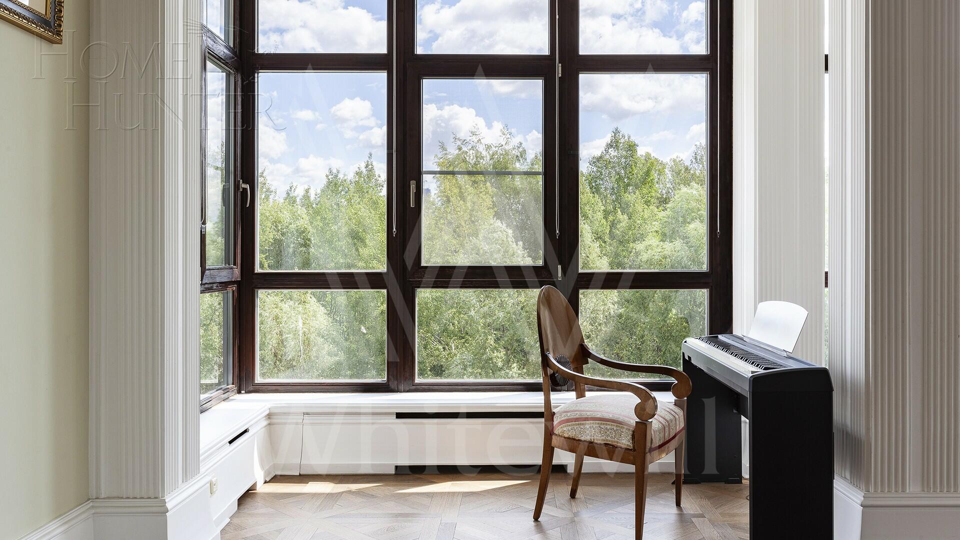 5-КОМН. КВАРТИРА С ОТДЕЛКОЙ 274 М² НА 4 ЭТАЖЕ