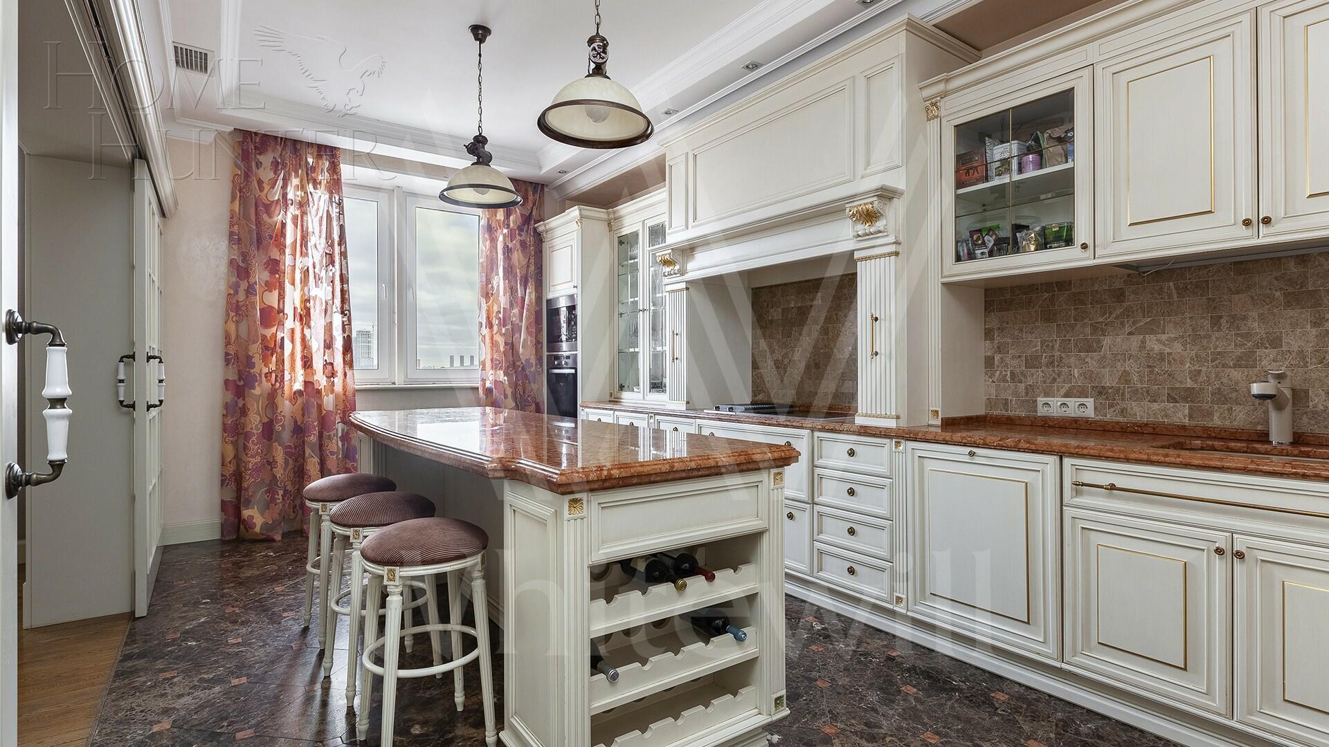 4-КОМН. КВАРТИРА С ОТДЕЛКОЙ 187.4 М² НА 18 ЭТАЖЕ