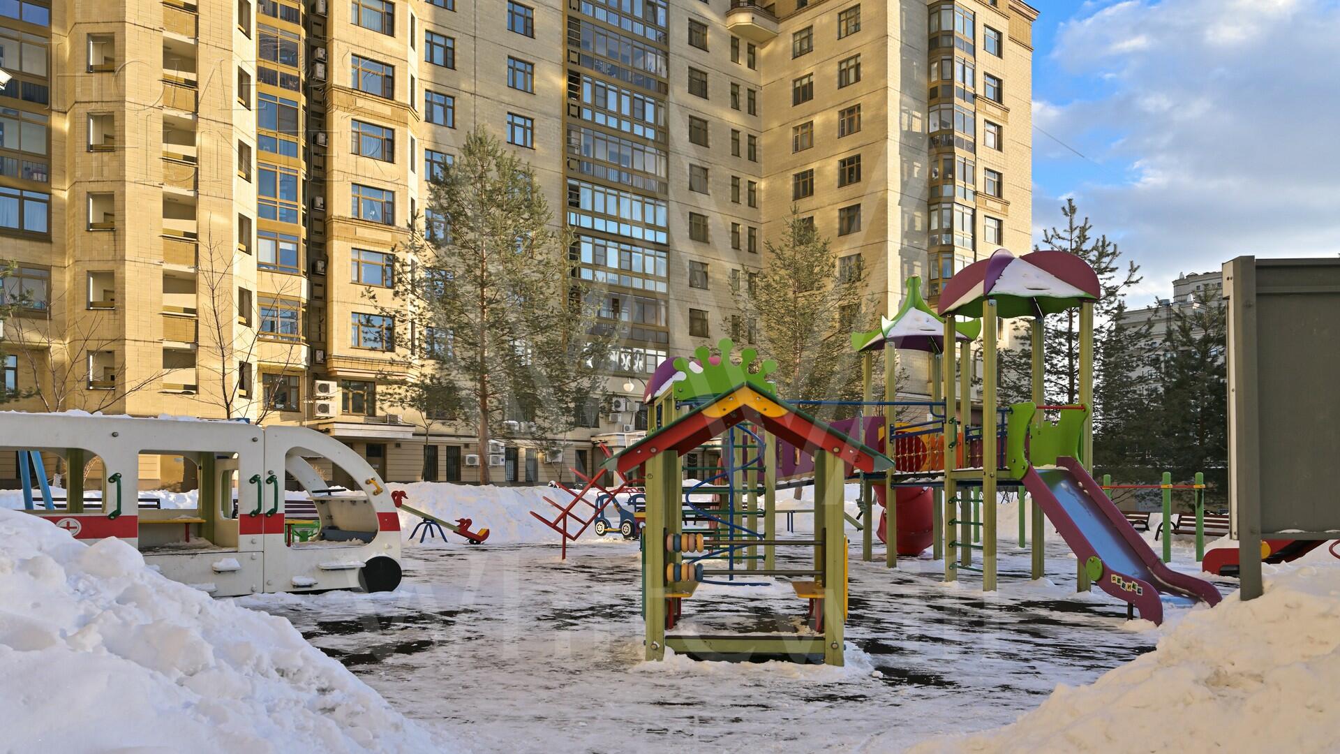 2-КОМН. КВАРТИРА С ОТДЕЛКОЙ 78 М² НА 3 ЭТАЖЕ