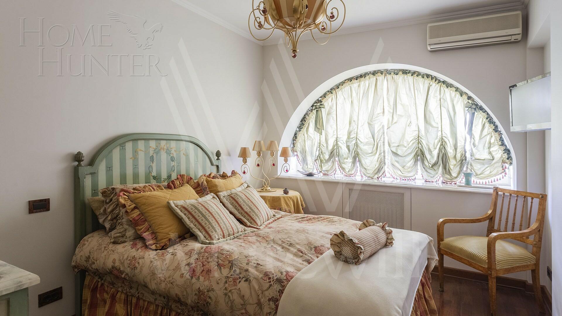 4-УРОВНЕВАЯ КВАРТИРА С ОТДЕЛКОЙ 253.1 М² НА 1 ЭТАЖЕ