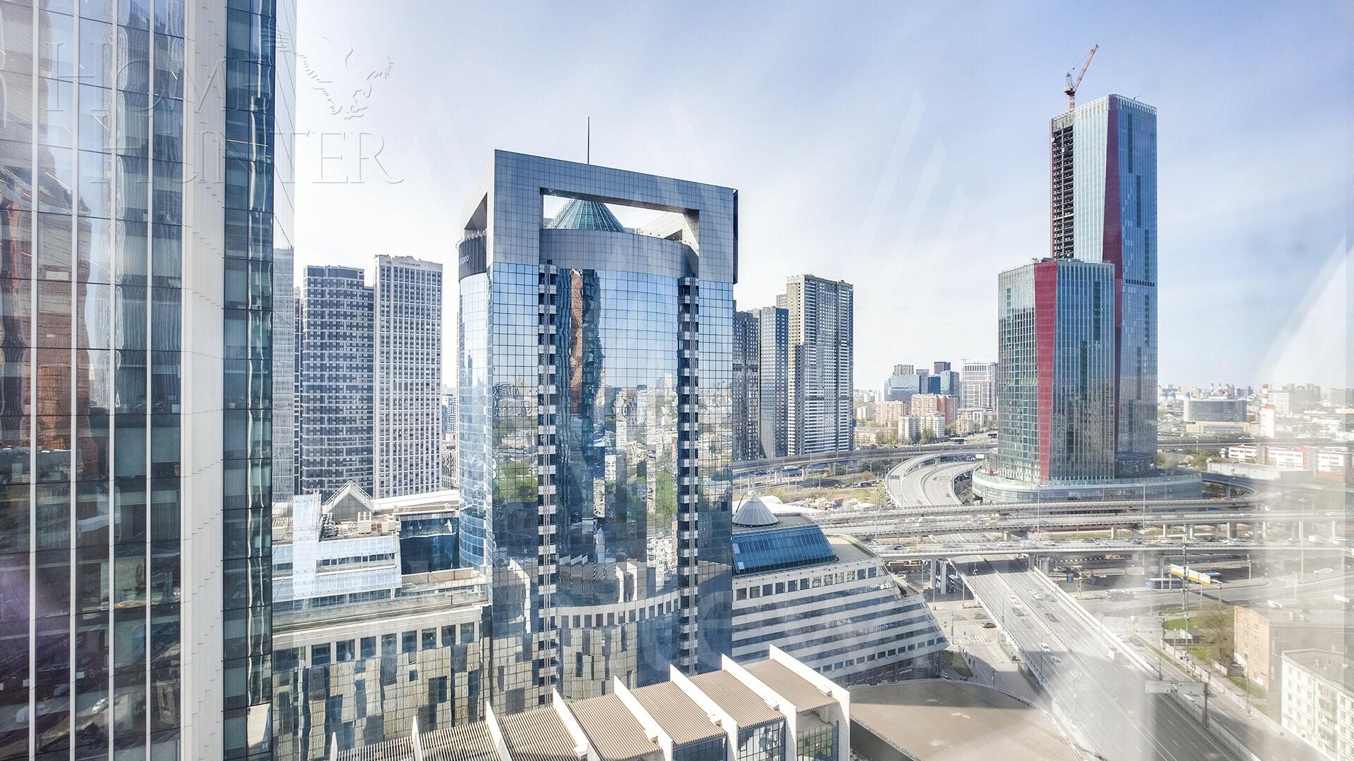 2-КОМН. АПАРТАМЕНТЫ БЕЗ ОТДЕЛКИ 71.8 М² НА 18 ЭТАЖЕ