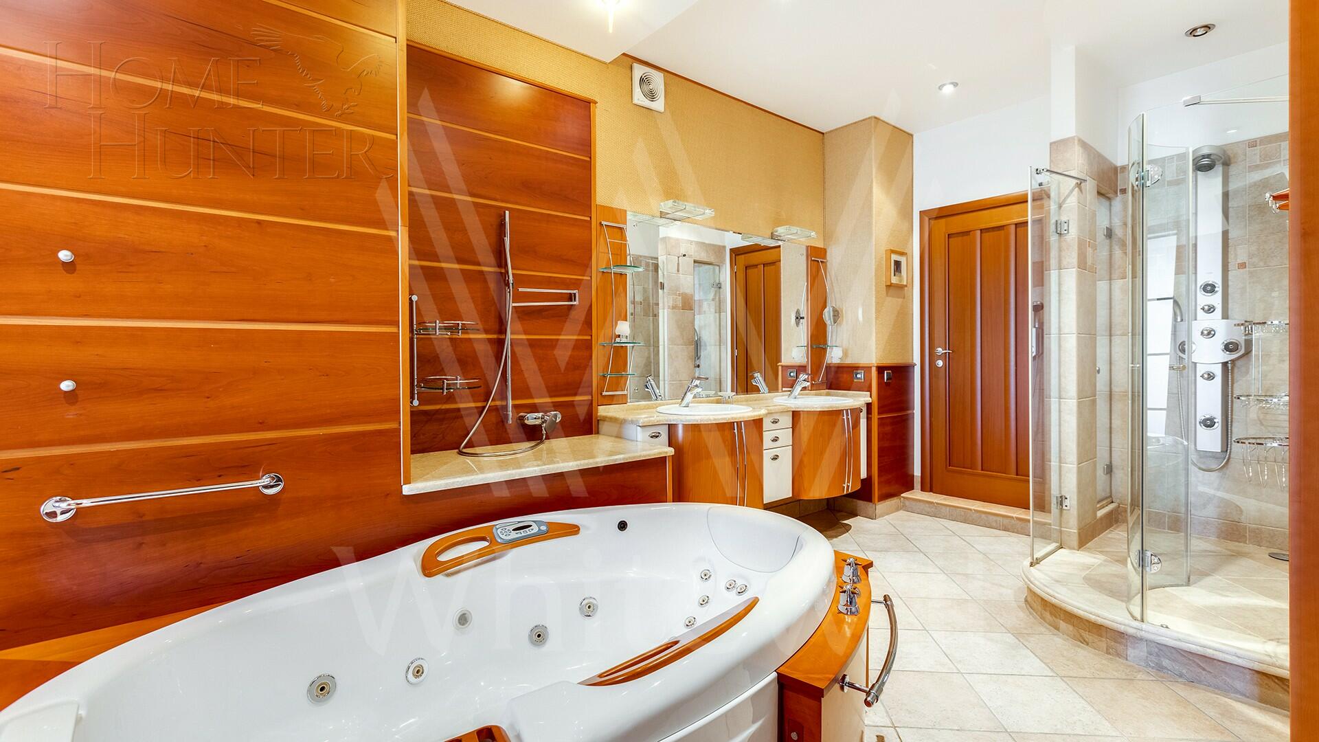 3-КОМН. КВАРТИРА С ОТДЕЛКОЙ 189.2 М² НА 12 ЭТАЖЕ