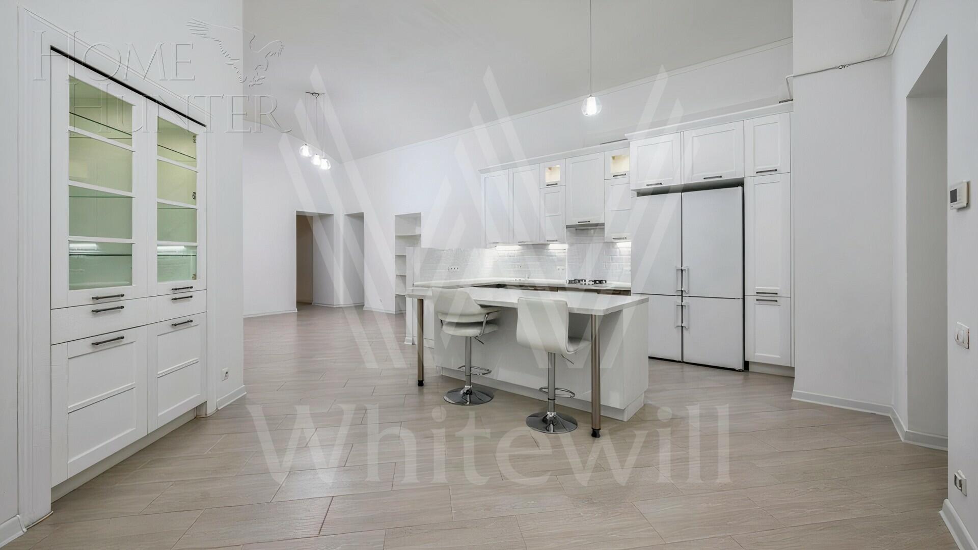 7-КОМН. КВАРТИРА С ОТДЕЛКОЙ 300 М² НА 3 ЭТАЖЕ